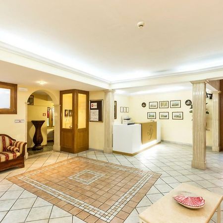 Hotel Tempio Di Pallade Řím Exteriér fotografie