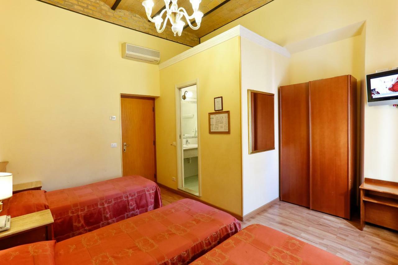 Hotel Tempio Di Pallade Řím Exteriér fotografie